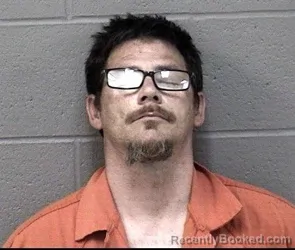 Mugshot of JUSTIN DALE ARD booked in Crawford County, Kansas on June 4, 2026