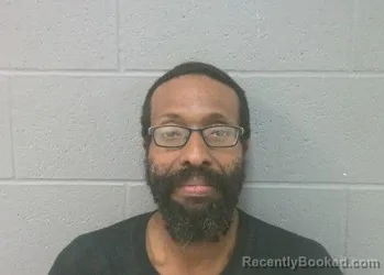 Mugshot of GZAMAHNA MESHAUNAH WRENN booked in Crawford County, Kansas on August 3, 2026