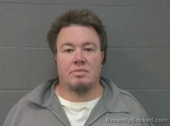 Mugshot of John Leslie Richardson booked in Crawford County, Kansas on October 21, 2026