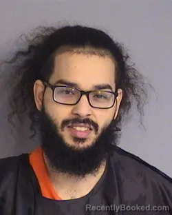 Mugshot of DERICK DAVID SANTIAGO