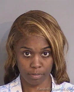 Mugshot of JESSICA LATEAKA BEAUNIQUE-ROBINS booked in Osceola County, Florida on May 10, 2026