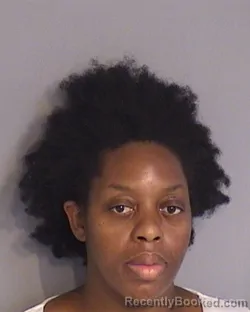 Mugshot of SHANICE NICOLETTEE BROWN booked in Osceola County, Florida on May 8, 2026
