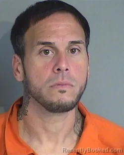 Mugshot of CARLOS IGNACIO RIVERA-ROMAN
