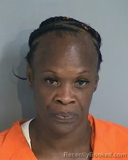 Mugshot of ACQUANETTE LAQUANA BENJAMIN booked in Osceola County, Florida on June 24, 2026