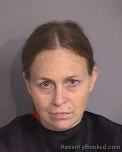 Mugshot of GYPSY ELIZABETH HANDLEY