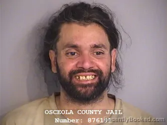 Mugshot of LAZARO LUIZ GARCIA