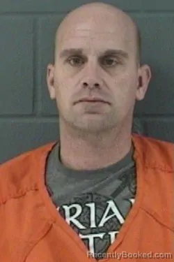 Mugshot of ROBERT OWEN MAXWELL