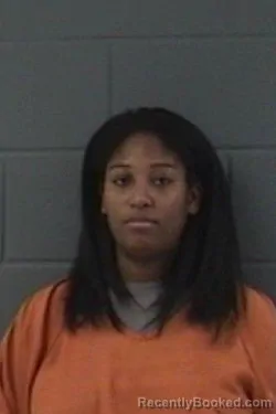 Mugshot of DEJAH DANITRA TORRES