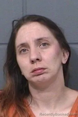 Mugshot of AMANDA RAE HEADLEE