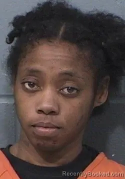 Mugshot of KIARA SHARQUESE WOOLDRIDGE