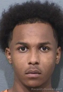 Mugshot of KEANDRE LEON YARBROUGH