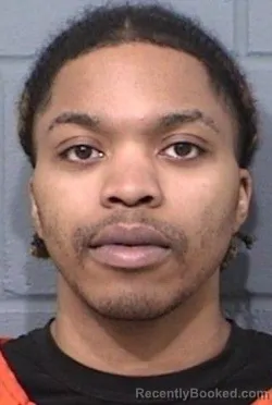 Mugshot of QUAMIR NAIZAR DAVIS