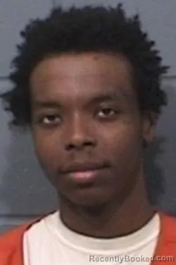 Mugshot of DAMARKO MARCEL NASH