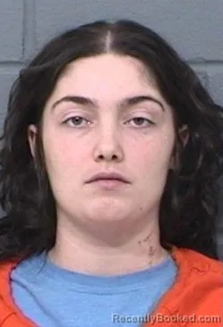 Mugshot of HALEIGH REGINA NIKOLE WRIGHT