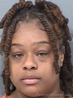 Mugshot of SHANYIA CASIA EVERETT booked in Geary County, Kansas on June 18, 2026