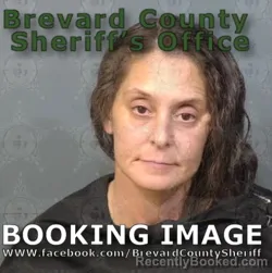 Mugshot of KRYSTLE RENEE KINASZCZUK