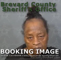 Mugshot of Daphne Deloris Vickers