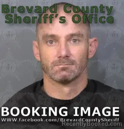 Mugshot of JOHNNY GLENN HOLCOMB