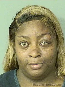 Mugshot of TEQUESTA DOMINIQUE MOORE