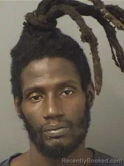 Mugshot of TAQUAVIOUS A MURPHY