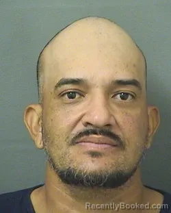 Mugshot of OMAR ALBERTOEHAGUERRECAERR