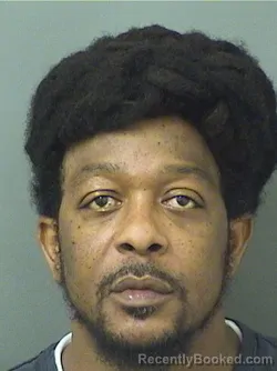 Mugshot of REUBEN JENARD LAMON WALKER