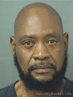 Mugshot of CARLHENRY LIMAGE