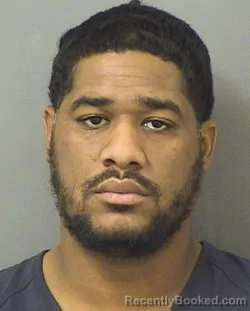 Mugshot of DARRIOUS LAMAR DAVIS