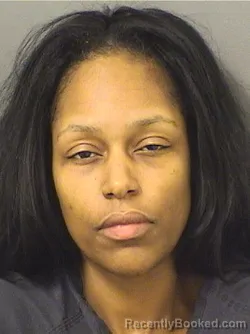 Mugshot of FIONA MAGDALA AHRENDTS