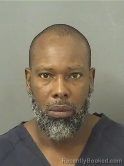 Mugshot of DRAVION DEMOND WASHINGTON