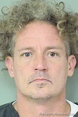 Mugshot of SHAWN W HAUGHT