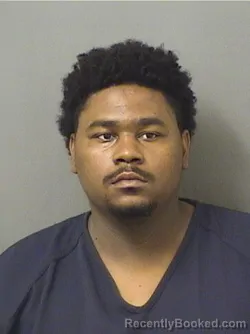 Mugshot of RONQUAVIS LAQUAN KNOX