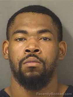 Mugshot of LAMARKIS DAYTWAN HEAD