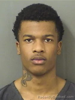 Mugshot of ELIJAH T SMITH