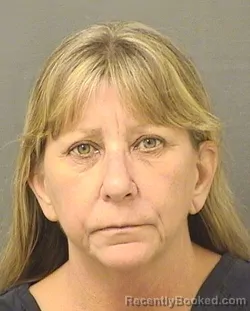 Mugshot of EVELYN MARION HUGHES