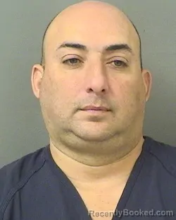 Mugshot of MICHAEL ANDREW LOMRANTZ