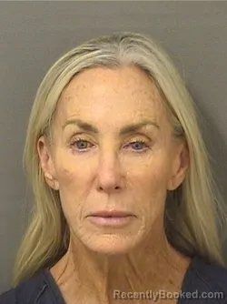 Mugshot of Lindsey Kerr Layton