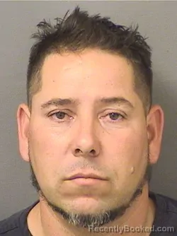 Mugshot of LUIS D HERRERAZAMORA booked in Palm Beach County, Florida on March 25, 2026