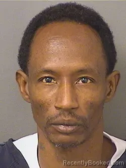 Mugshot of JONATHAN DIVON MCFADDEN booked in Palm Beach County, Florida on April 2, 2026