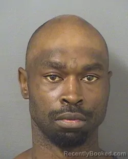 Mugshot of DARIUS ANTONIOMARQUIS WALKER booked in Palm Beach County, Florida on April 3, 2026