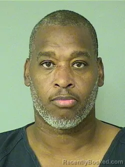 Mugshot of NAPOLEON ZARAH DAVIS booked in Palm Beach County, Florida on April 19, 2026