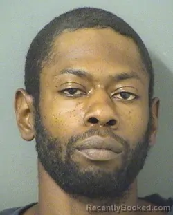 Mugshot of DAWAYNE DEVONDONTE KING booked in Palm Beach County, Florida on May 17, 2026