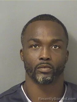 Mugshot of JERAMIE DONNELL HUNTER booked in Palm Beach County, Florida on June 7, 2026