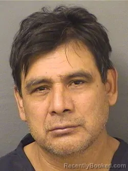 Mugshot of ROBERTO PEREZGARCIA booked in Palm Beach County, Florida on June 14, 2026