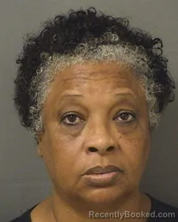 Mugshot of ANTONIA SHAJUAN SMITH booked in Palm Beach County, Florida on June 14, 2026