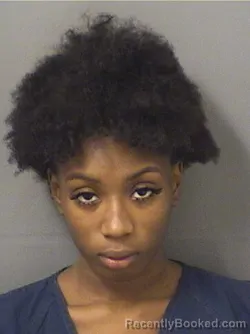 Mugshot of JAKELLIAH K SIMMONS booked in Palm Beach County, Florida on June 22, 2026
