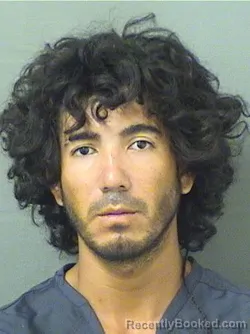 Mugshot of Wilian Alexander Guillenarias booked in Palm Beach County, Florida on September 16, 2026