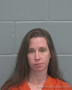 Mugshot of JESSICA NICOLE GREEN booked in Pasco County, Florida on April 1, 2026