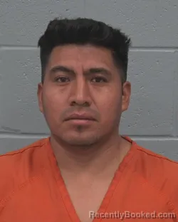 Mugshot of ROBERTO GOMEZGOMEZ booked in Pasco County, Florida on April 22, 2026