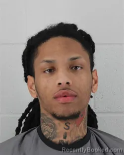 Mugshot of FREMON LETHOMAS REAVES JR